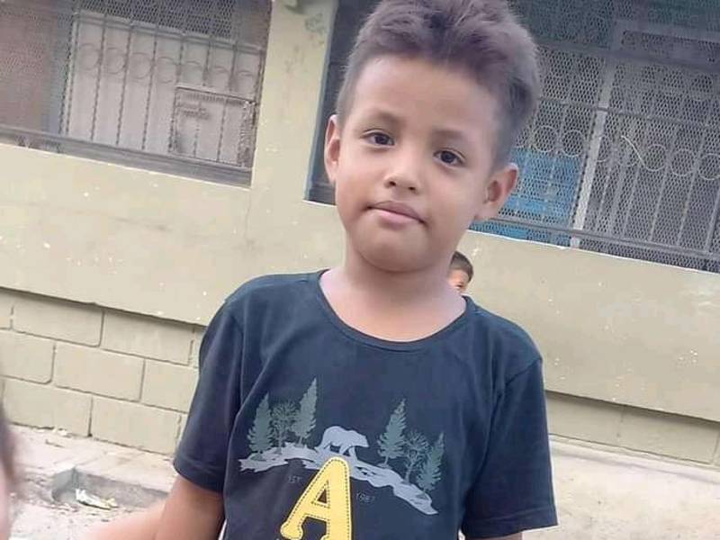 El menor Elvis Eliú Bautista Guillén, de 11 años,