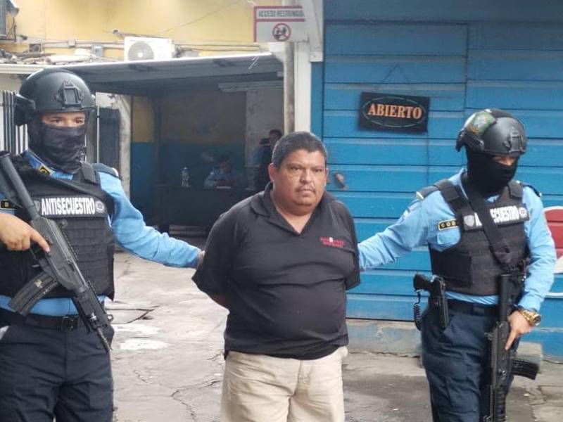 El 11 de marzo de este año fue capturado el taxista Ramón Martínez por su supuesta implicación en el secuestro de un empresario en Puerto Cortés que también fue dirigido por José Ángel Interiano, alias El Conejo, según la Unas.