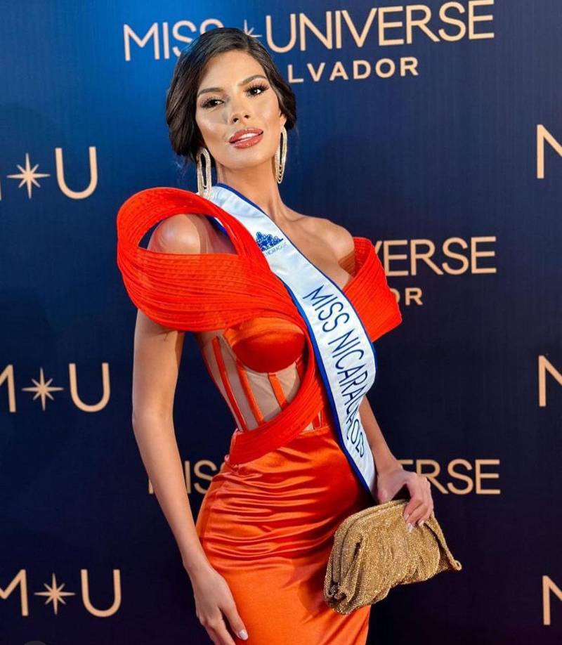 Su carisma, porte, belleza e inteligencia fueron la esencia que la catapultaron en cada momento del certamen, por ser la Miss que más destacaba en cada paserela de competencia.