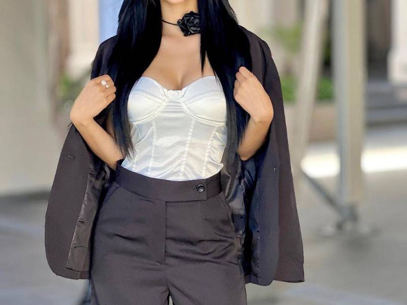 Zuheilyn ha robado sus supiros con sus diferentes outfits en el Miss Universo