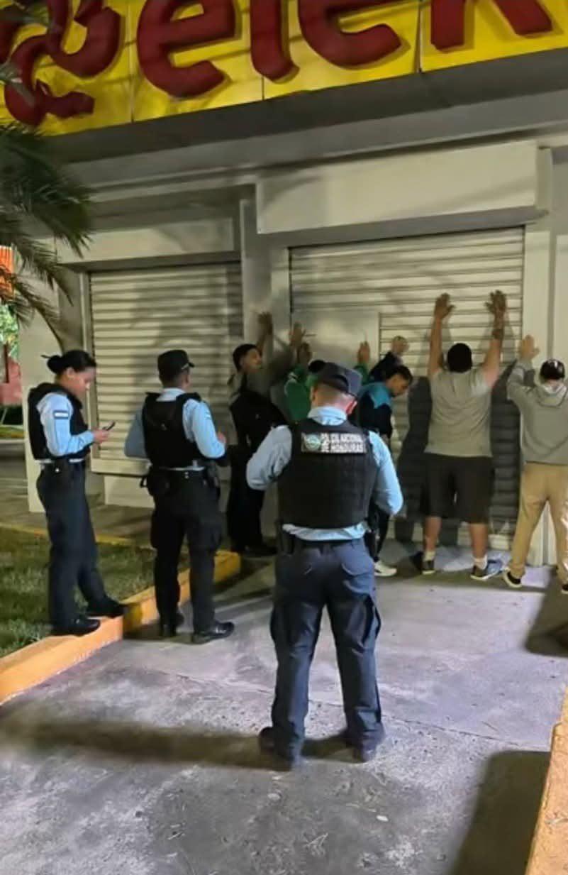 Virales: Fotos curiosas y memes de las elecciones en Honduras