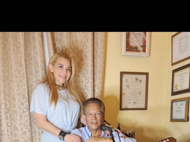 Jemima de Canelas en una hermosa fotografía del recuerdo junto a Moisés Canelo.