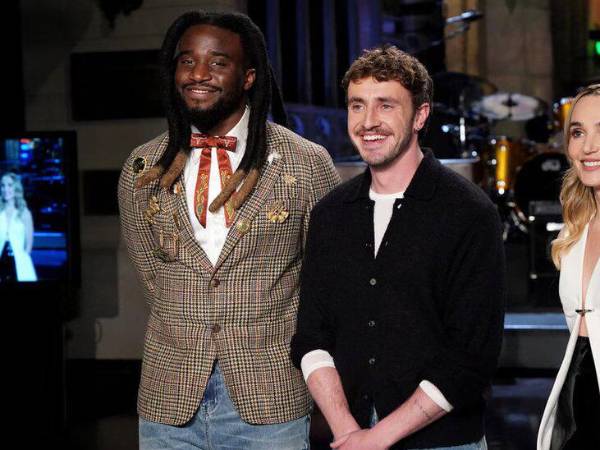 Paul Mescal hizo gala de su vena cómica en el popular programa de entretenimiento norteamericano.