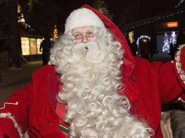 San Nicolás fue un obispo y filántropo griego que inspiró la figura de Papá Noel.