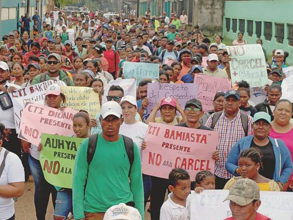 En varias ocasiones, el pueblo misquito mostró su rechazo a la instalación del presidio, logrando que las autoridades congelaran temporalmente cualquier plan o proyecto.