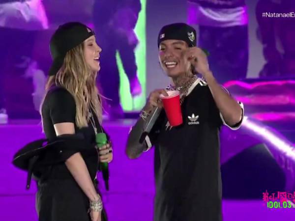 Belinda y Natanael Cano durante su show el pasado viernes. El concierto fue transmitido por Disney Plus.