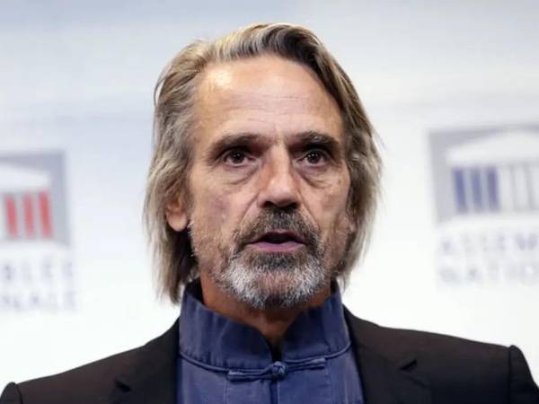 El actor Jeremy Irons.