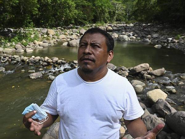 Son seis los acusados por el asesinato del ambientalista Juan López: tres capturados en octubre de 2024 por su presunta participación directa en el crimen y otros tres detenidos el martes, señalados por la Fiscalía de haber participado en la planificación y ejecución del hecho.
