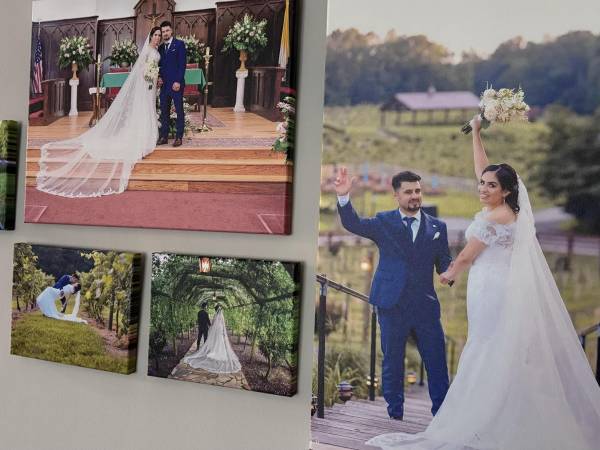María y Gustavo se conocieron en una iglesia de Silver Spring, ella era reticente a casarse con él porque no tenía papeles.