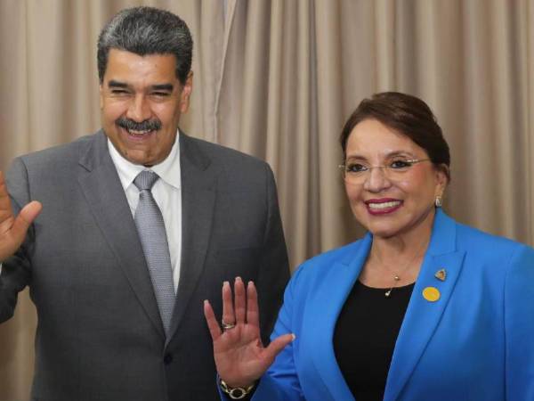 El Gobierno venezolano reaccionó al respaldo de la presidenta hondureña.