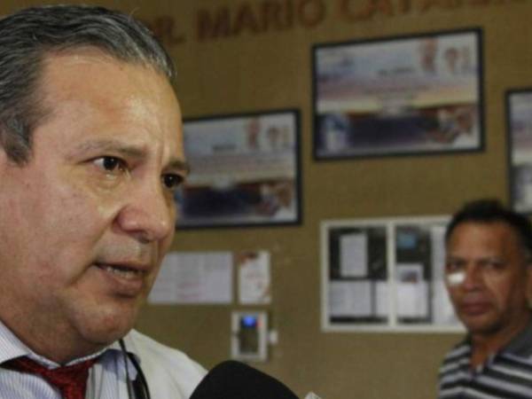 Santos concluyó que el gremio médico no respalda las plazas y recalcó que ningún profesional está autorizado a actuar al margen de la ética.