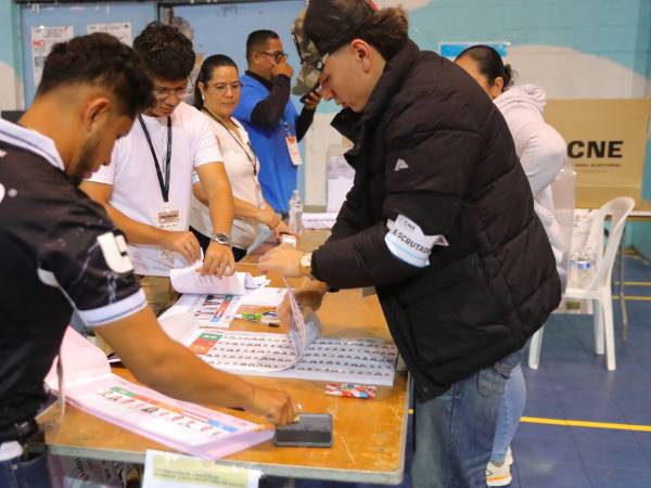 Las impugnaciones que puedan presentar los candidatos tras el cierre el escrutinio no frenará las declaratoria oficial del Consejo Nacional Electoral.