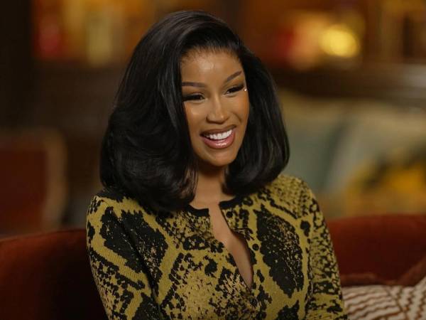 La cantante estadounidense Cardi B durante su entrevista con CBS Mornings.
