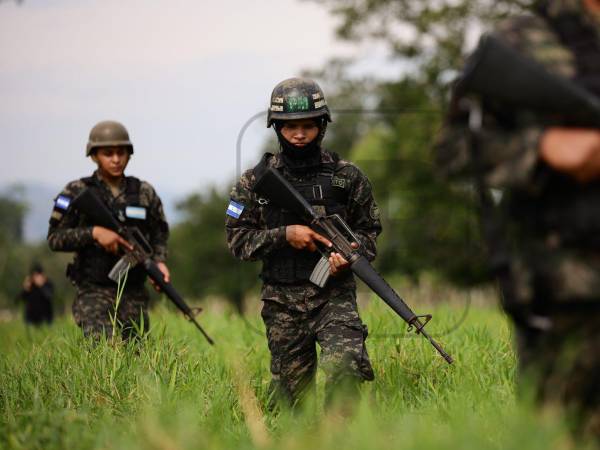 Las autoridades hondureñas dijeron que tienen un plan en conjunto con Guatemala para dar con los responsables del crimen de los cinco agentes de la Dipampco.