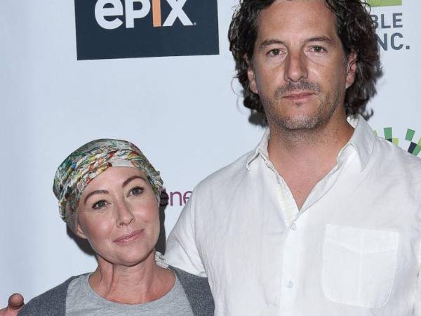 Shannen Doherty en una foto de archivo con Kurt Iswarienko.