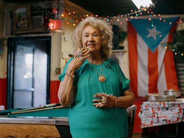 María Antonia Cay, conocida como Toñita, quien es muy conocida entre los puertorriqueños de Nueva York por ser la dueña del Caribbean Social Club, un popular lugar de reunión en Brooklyn, en el club el 20 de julio de 2023.