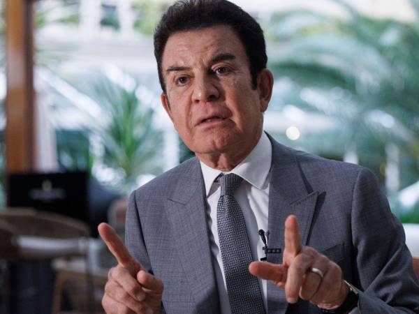Es la tercera vez que Salvador Nasralla busca la Presidencia de Honduras, esta vez como candidato del Partido Liberal.