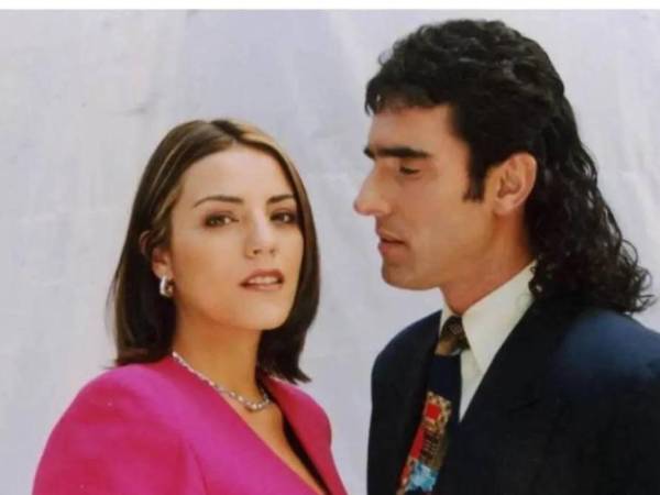 Sandra Reyes fue una reconocida actriz que marcó una época en la televisión colombiana, su fallecimiento fue anunciado hoy domingo 1 de diciembre, en una noticia que sorprendió a sus seguidores y aquellos que la vieron triunfar en una gran cantidad de novelas.