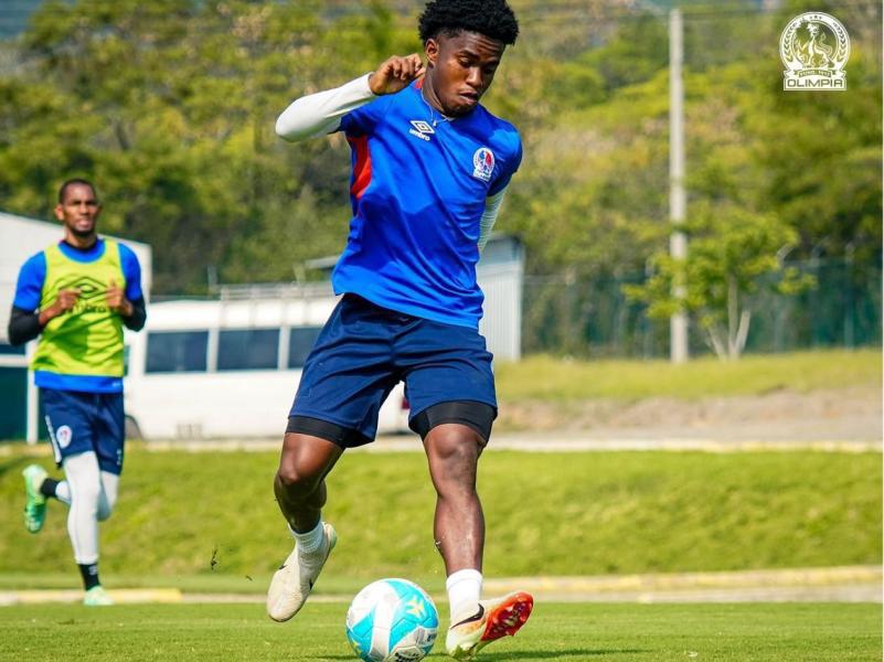¡Renovado! El potente 11 titular de Olimpia contra Motagua por la Supercopa