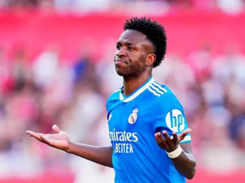 Vinicius causa terremoto en Madrid: revelan acuerdo con un nuevo club y salario