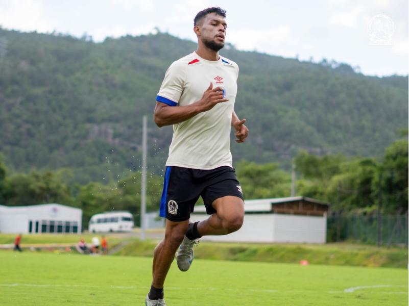 ¡Renovado! El potente 11 titular de Olimpia contra Motagua por la Supercopa