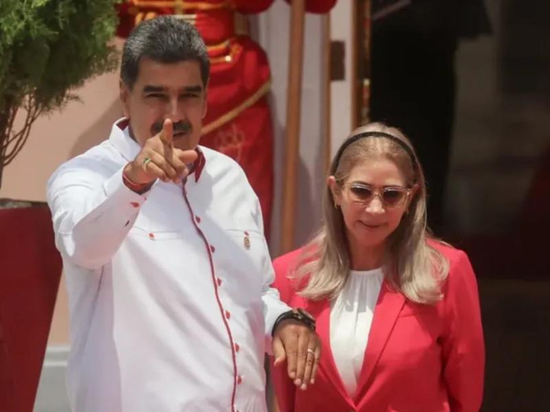 Quién es Cilia Flores, la abogada que se convirtió en pilar del poder chavista