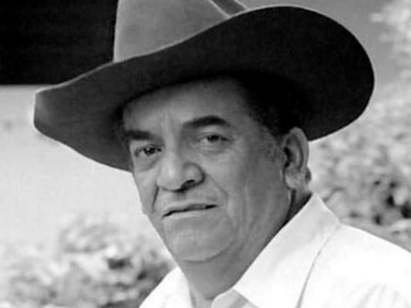 Nasry Asfura rompe cuatro décadas de tradición en tomas de posesión