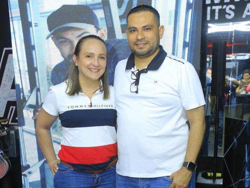 Yadira Santos y Wilmer García