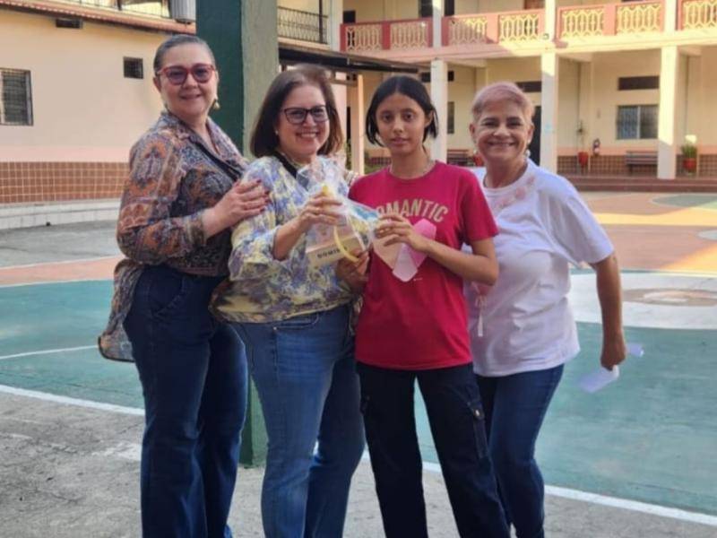 Exestudiantes del María Auxiliadora comparten amor y alegría