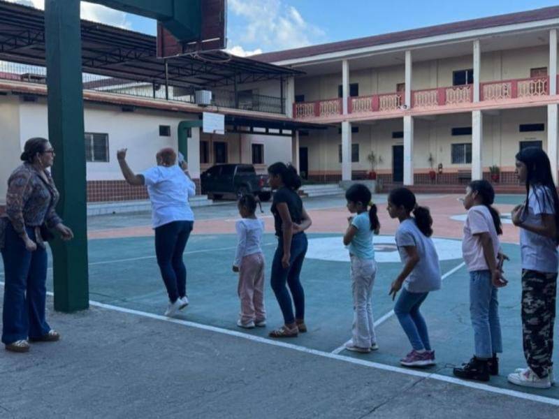 Con diferentes juegos se amenizó la jornada lúdica.