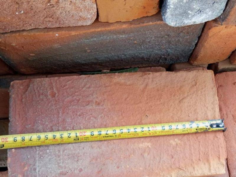 El ladrillo es más utilizado en los departamentos de Francisco Morazán, Santa Bárbara, Choluteca y Santa Rosa de Copán.