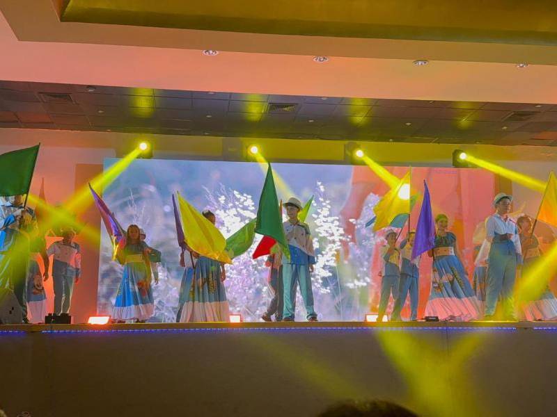 Happy New Dawn celebra su Show de Talentos: “Honduras, País 5 Estrellas”