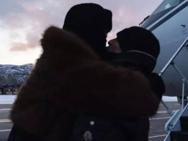 Peso Pluma y Kenia Os celebran nueve meses juntos con románticas fotos