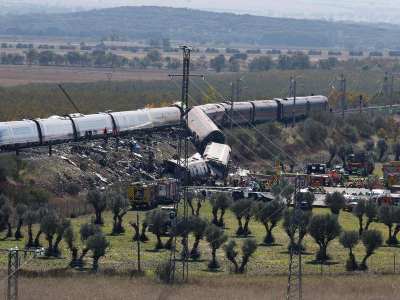 El sistema LZB de la línea Madrid-Sevilla está bajo escrutinio tras el accidente de trenes en Toledo. Así funciona esta tecnología de seguridad.