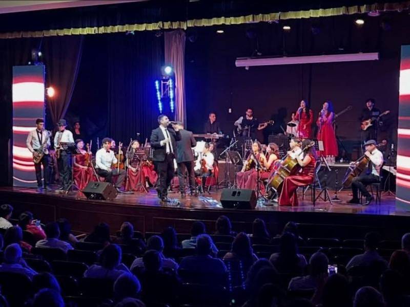 Uremu ofrecerá concierto benéfico para llevar a 40 jóvenes músicos a Argentina
