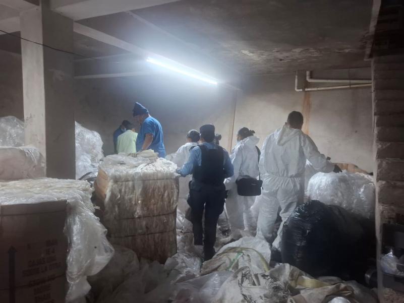 El pequeño Jhonny ni sospechaba que su asesino lo vigilaba hasta en la escuela