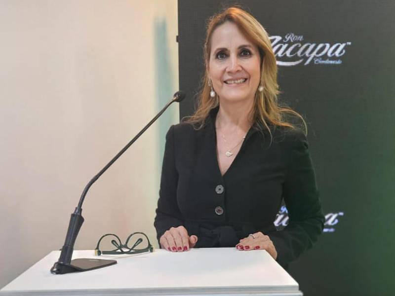 Durante el lanzamiento se informó que el evento se desarrollará en el Hotel Honduras Maya, el miércoles 27 de noviembre a las 7:00 pm.