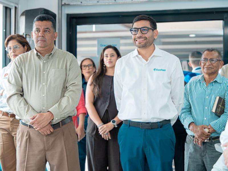 La agencia ofrece atención bancaria integral, facilitando depósitos, remesas y pagos para personas, emprendedores y empresas de la zona.