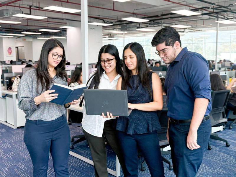 Con una moderna oficina en San Pedro Sula y una creciente base de profesionales cualificados, Relay Human Cloud ratifica su confianza en el talento hondureño.