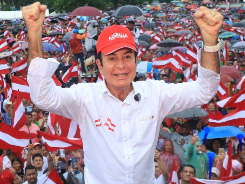 La contienda electoral de 2025 mantiene en vilo al país, y en ella vuelve a figurar Salvador Nasralla, candidato presidencial del Partido Liberal, quien compite por cuarta ocasión consecutiva por alcanzar la Presidencia de la República.