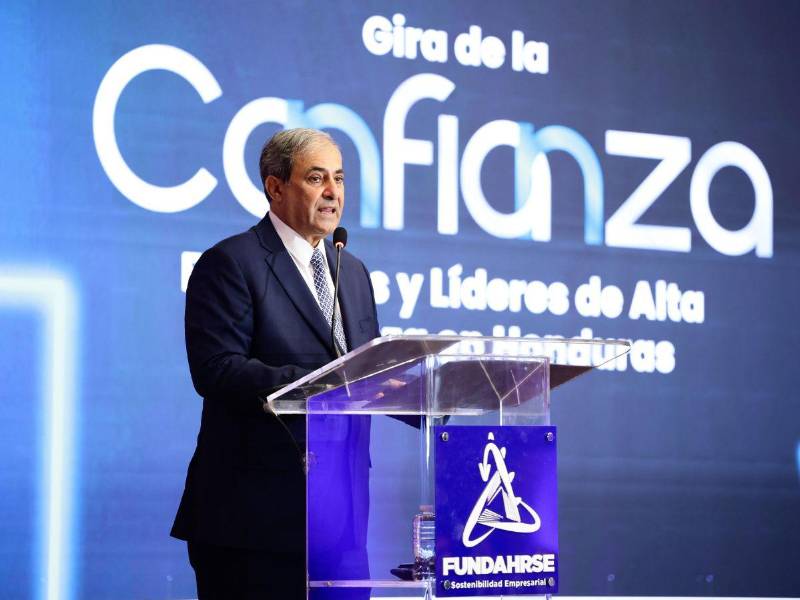 El presidente de la CCIC, Karim Qubain, durante su participación en la ceremonia de la Gira de la Confianza Centroamérica 2025.