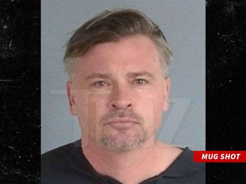 TMZ publicó la foto policial de Tom Welling, la estrella de la serie de televisión Smallville.