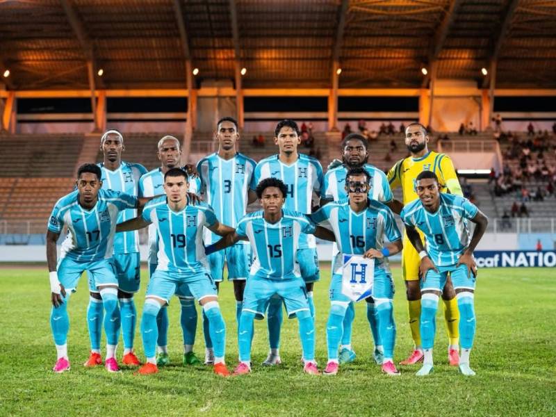 La selección de Honduras se complicó en el grupo tras caer contra Martinica.