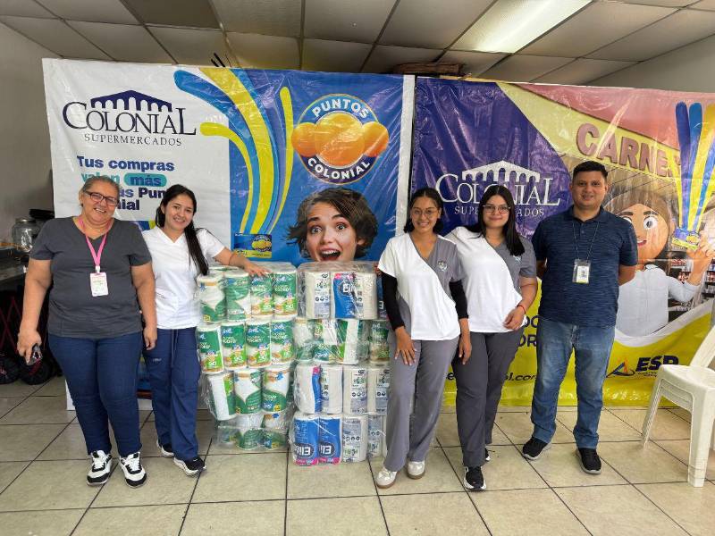 Supermercados Colonial celebra sus 25 años con actividades para clientes, emprendedores y colaboradores