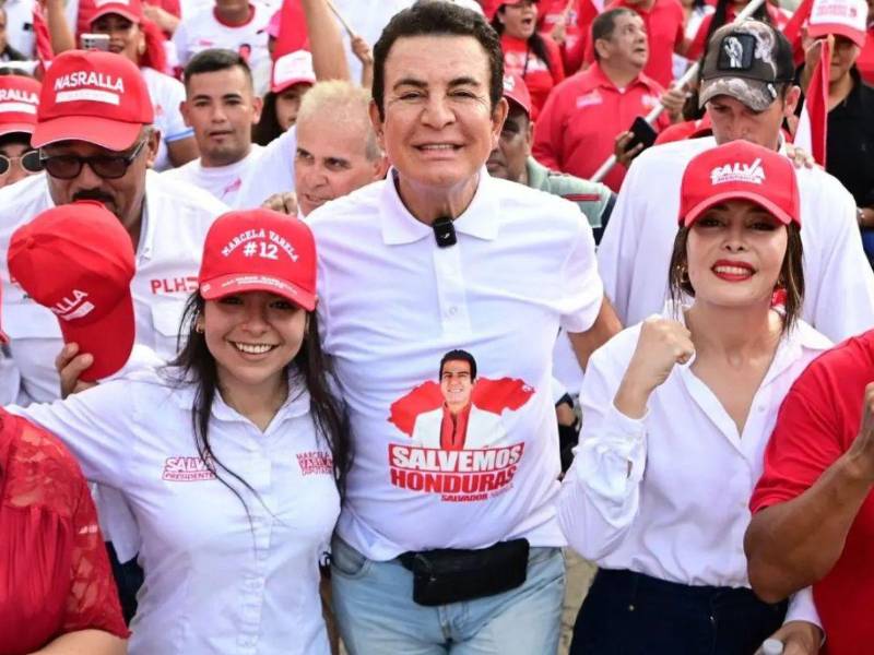 Nasralla publica proyección que lo pone arriba, pero CNE mantiene ventaja de Asfura.