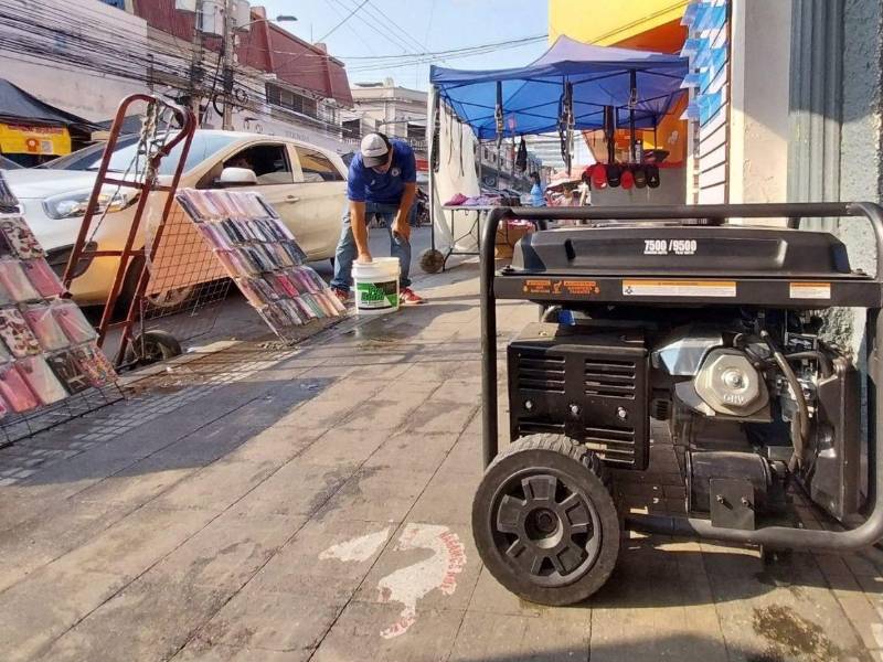 En las mipymes, las interrupciones o riesgos en el suministro eléctrico pueden tener efectos directos, especialmente en negocios que dependen de equipos eléctricos, refrigeración, internet o sistemas de pago.