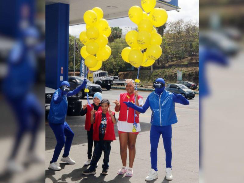 La iniciativa solidaria se desarrolló en estaciones de servicio de varias ciudades, con la participación de clientes, colaboradores y franquiciados.