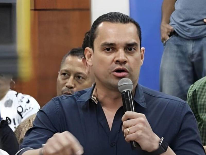 El jefe de bancada del Partido Nacional, Tomás Zambrano.