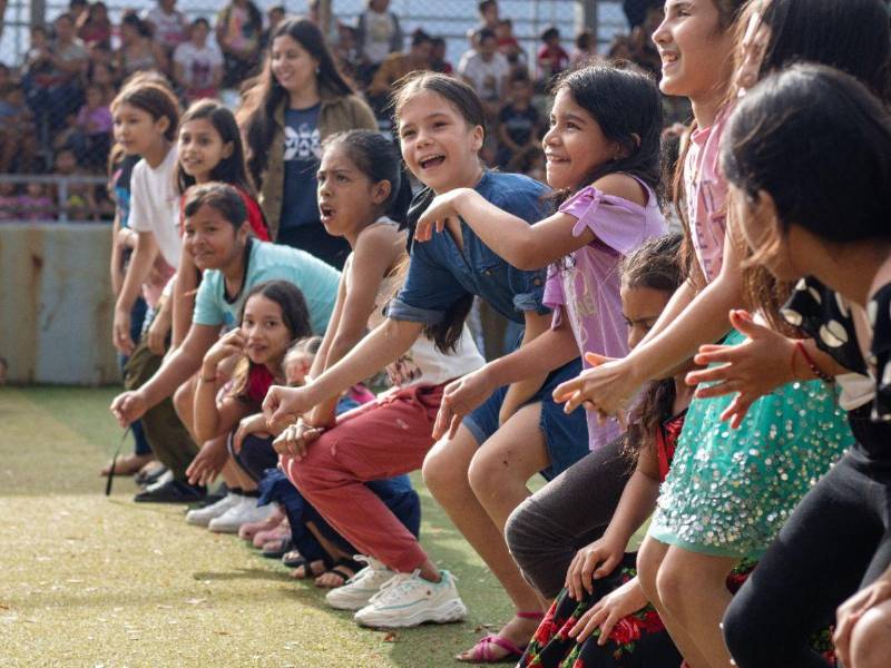 UTH lleva alegría y esperanza a más de 500 Niños de Río Blanco