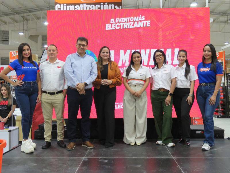 Este evento reunió a los expertos de la electricidad en una jornada de sorpresas y grandes premios. Los asistentes disfrutaron de un ambiente inmejorable, diseñado para agradecer su lealtad.